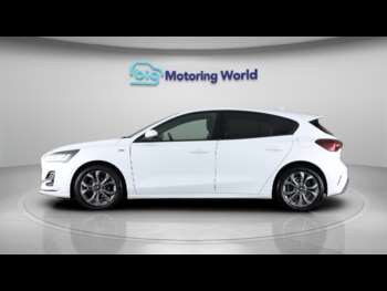 Used Ford Focus 2022 for sale - 74811021: Photo