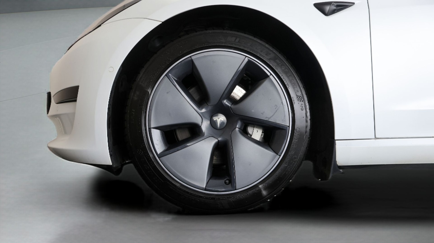 Used Tesla Model 3 2021 for sale - 77318421: Photo 18