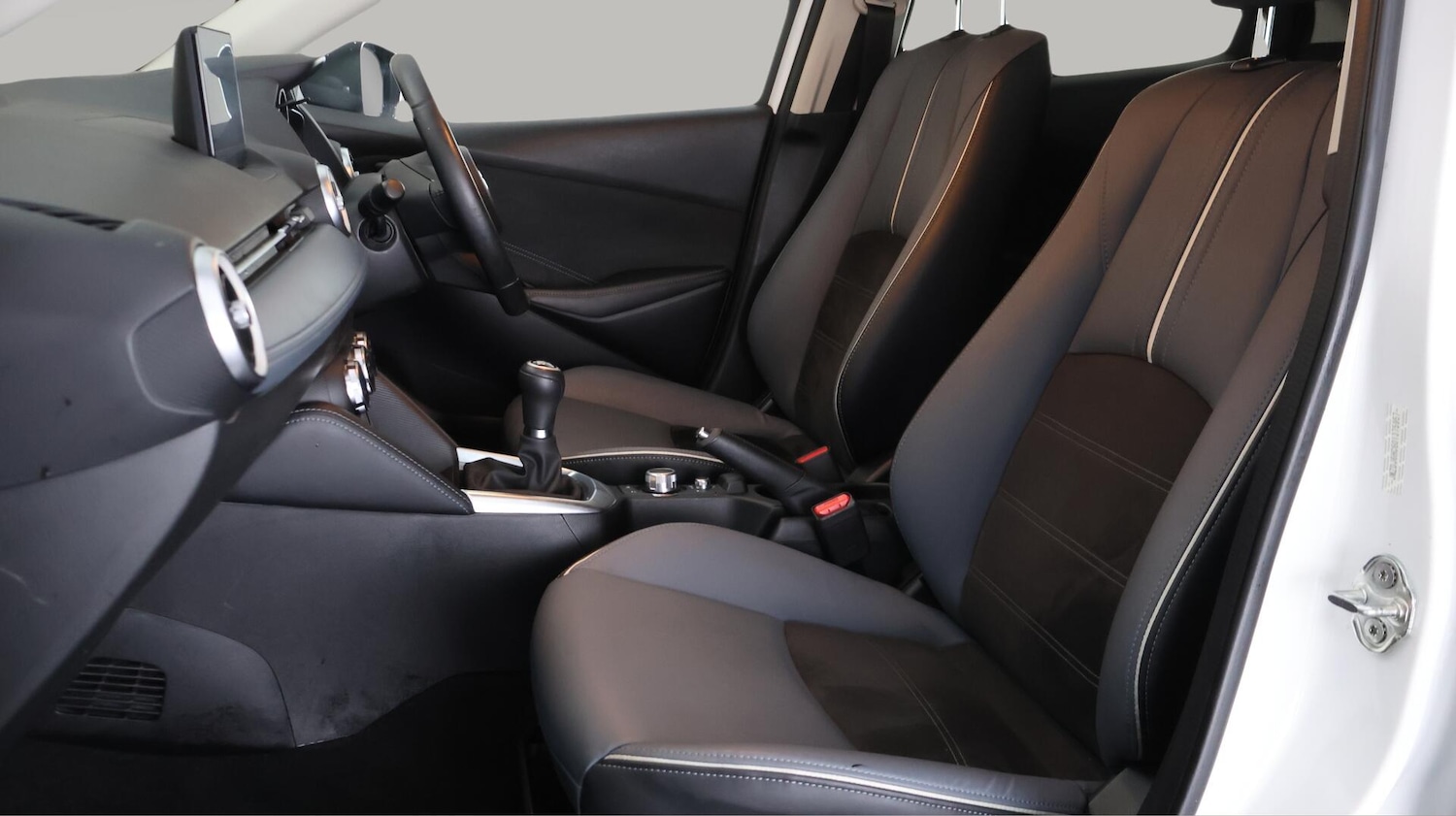 Used Mazda Mazda2 2023 for sale - 76361273: Photo 15