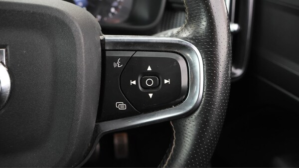Used Volvo XC40 2020 for sale - 76314396: Photo 25