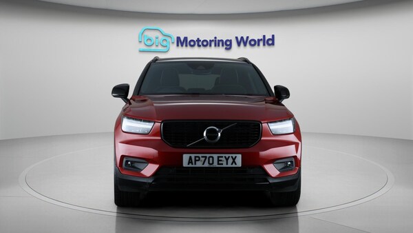 Used Volvo XC40 2020 for sale - 76314396: Photo 3