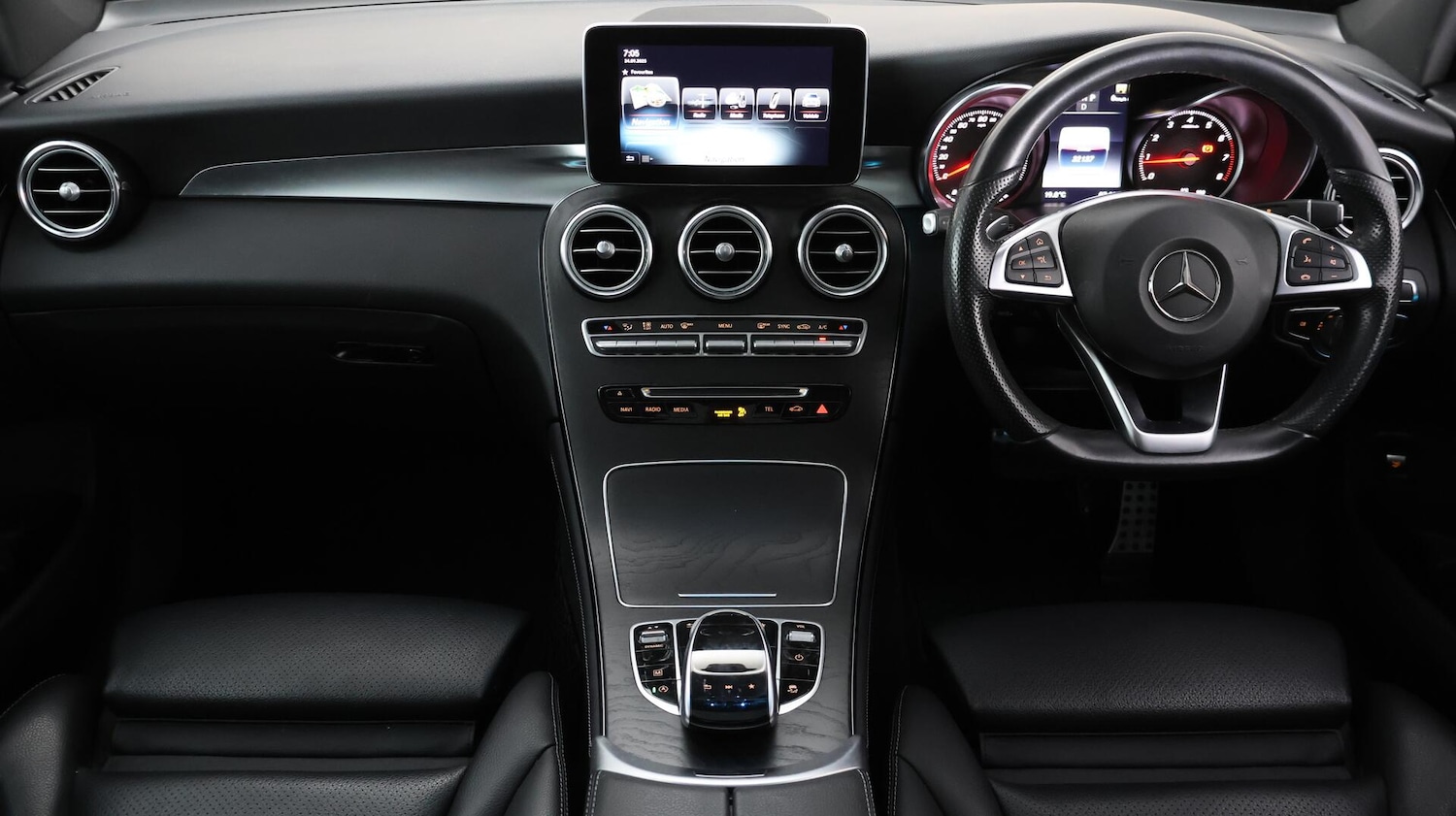 Used Mercedes-Benz GLC 2018 for sale - 76137556: Photo 14
