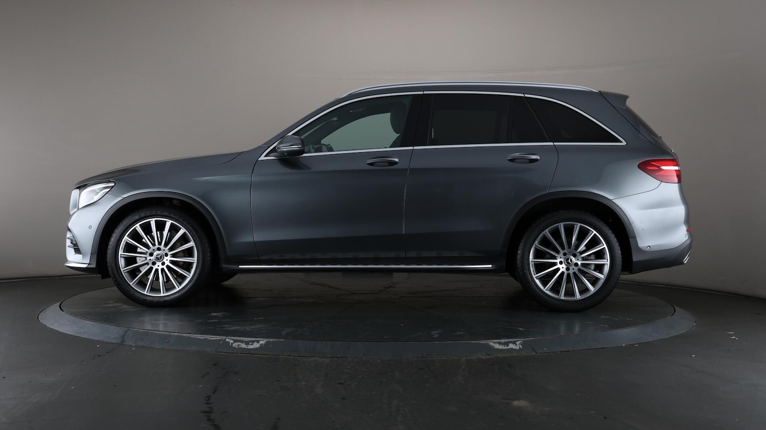 Used Mercedes-Benz GLC 2018 for sale - 76137556: Photo 39