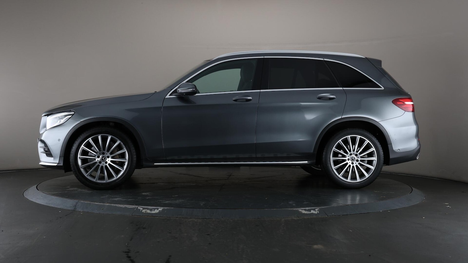Used Mercedes-Benz GLC 2018 for sale - 76137556: Photo 40