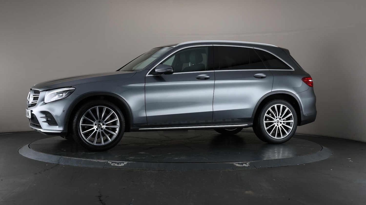 Used Mercedes-Benz GLC 2018 for sale - 76137556: Photo 42