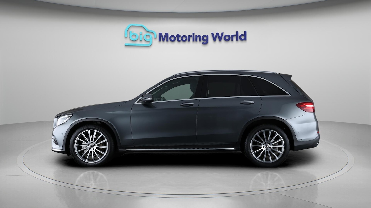 Used Mercedes-Benz GLC 2018 for sale - 76137556: Photo 5
