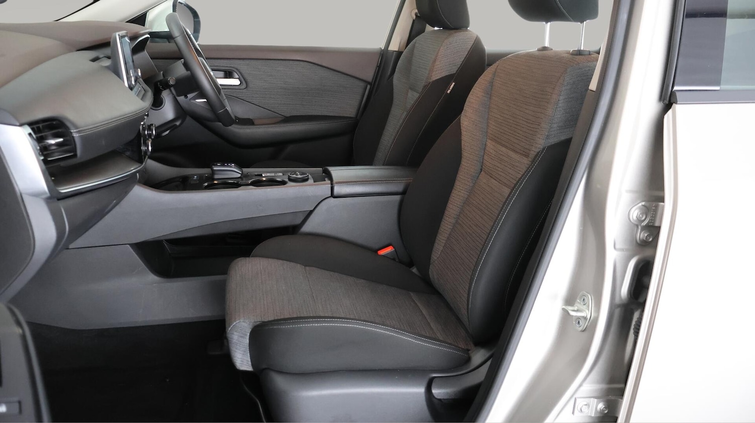 Used Nissan X-Trail 2023 for sale - 76251080: Photo 14