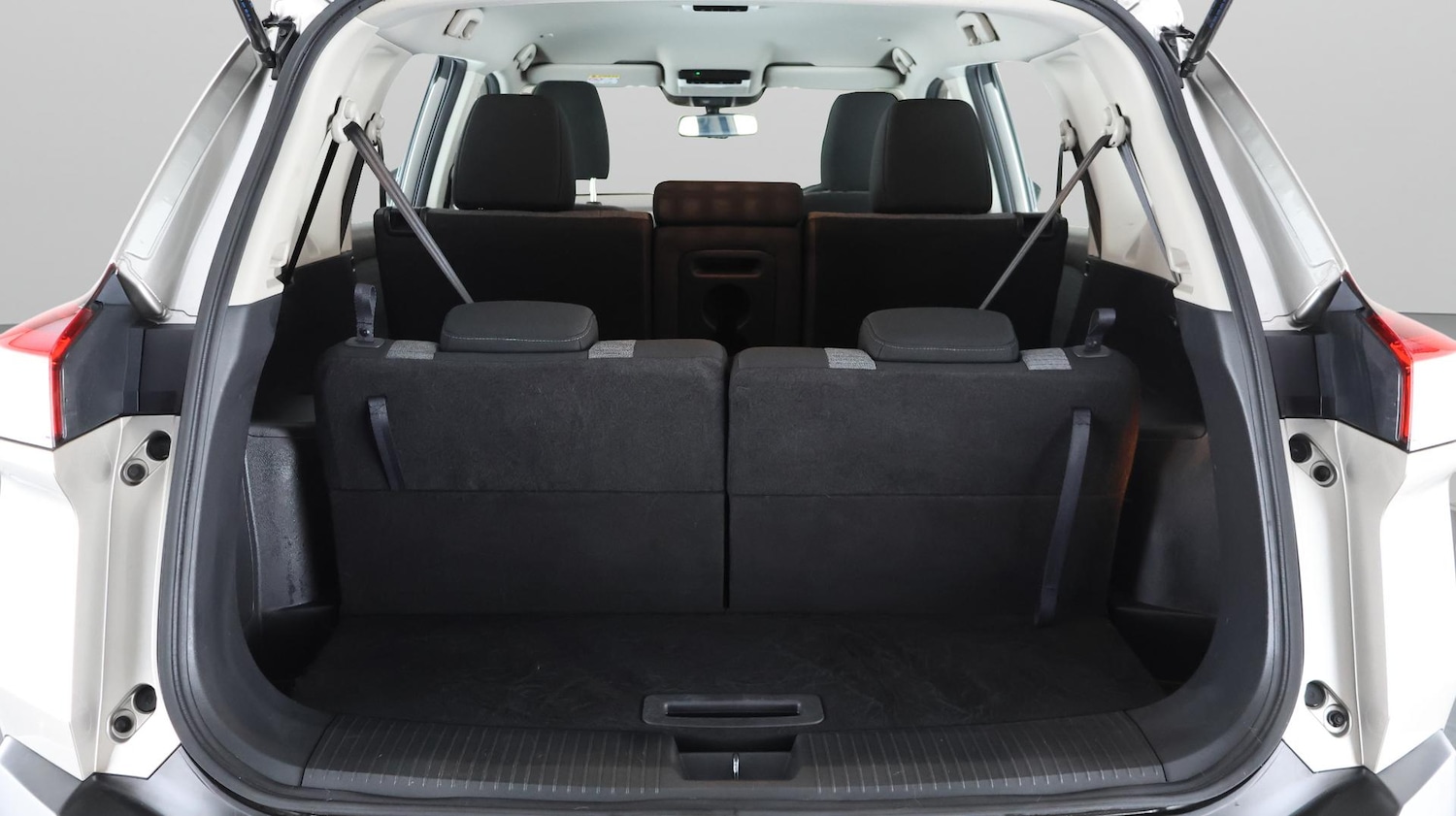 Used Nissan X-Trail 2023 for sale - 76251080: Photo 17