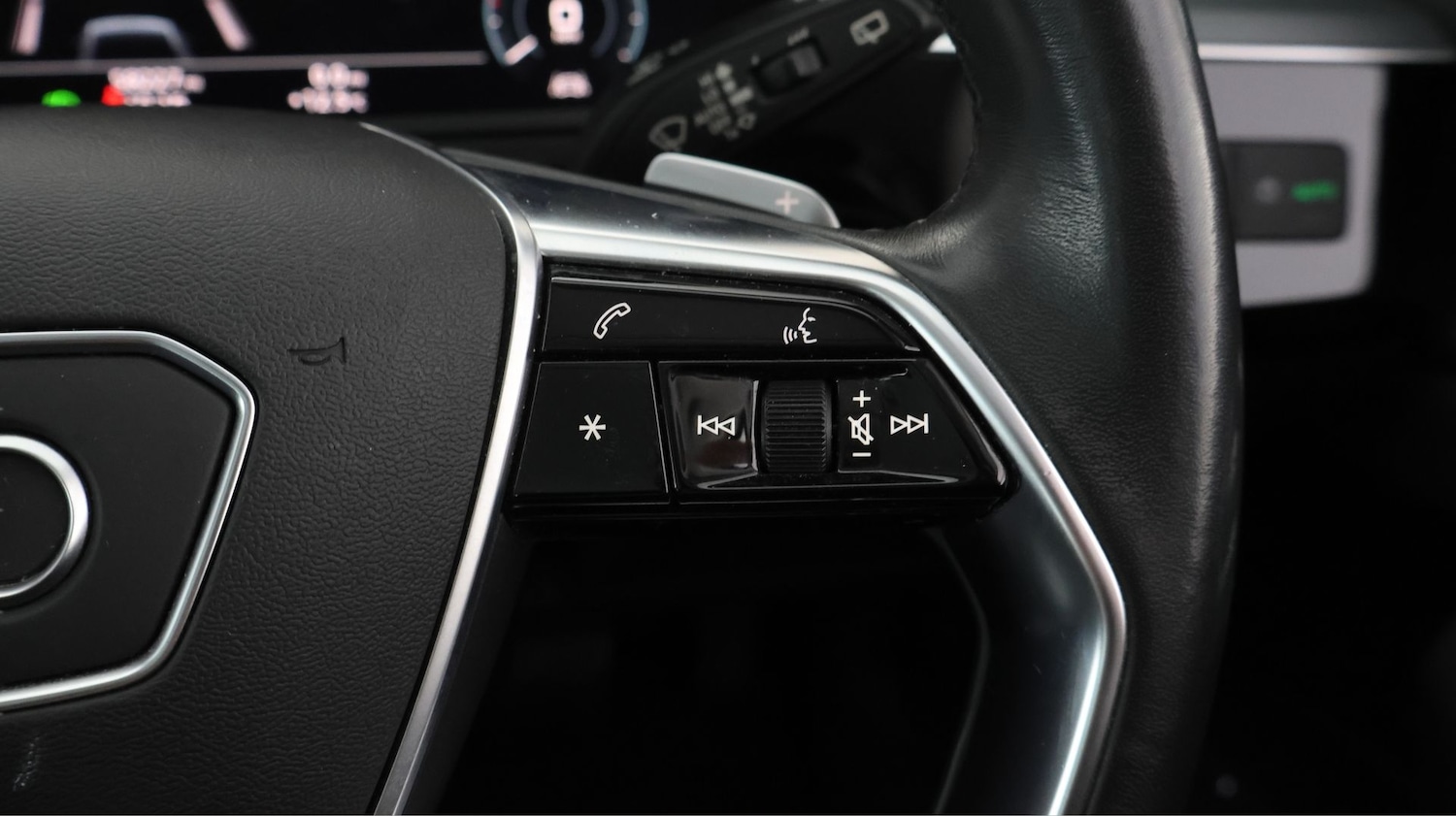 Used Audi e-tron 2021 for sale - 77947211: Photo 22