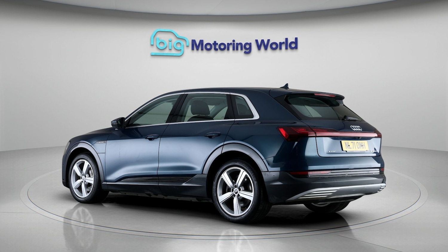 Used Audi e-tron 2021 for sale - 77947211: Photo 5