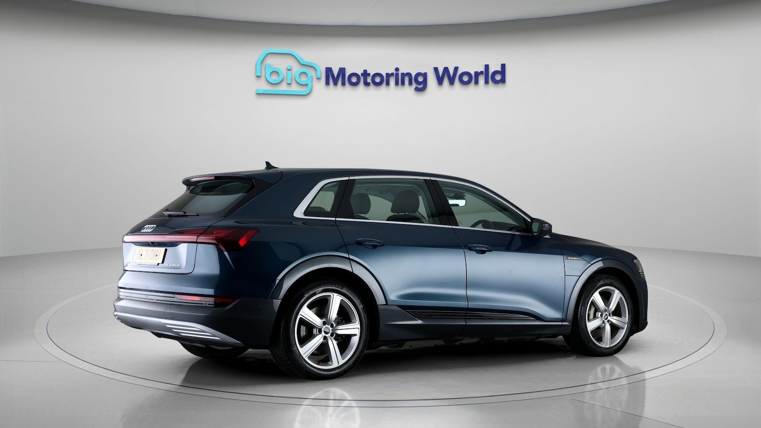 Used Audi e-tron 2021 for sale - 77947211: Photo 7