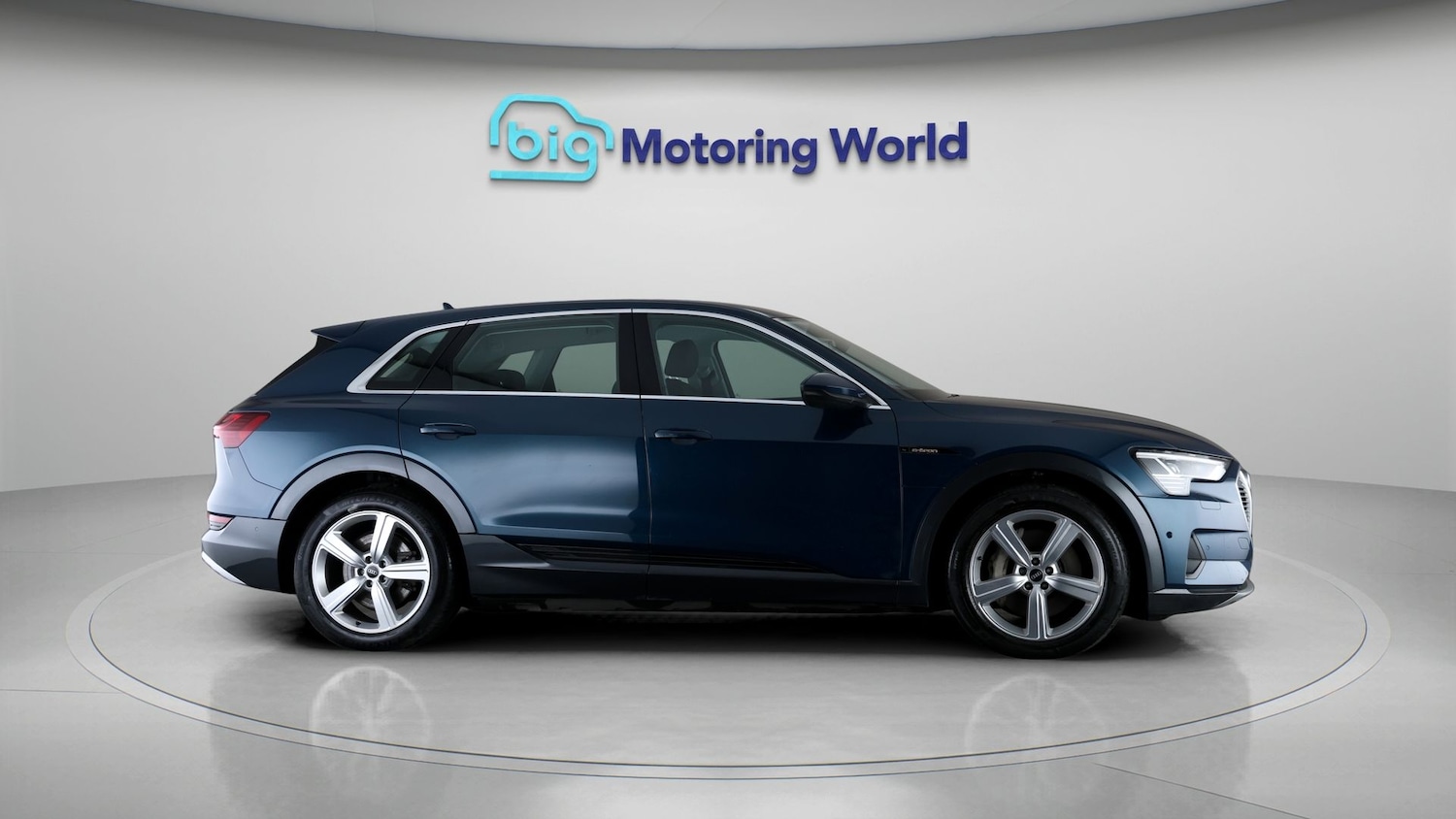 Used Audi e-tron 2021 for sale - 77947211: Photo 8