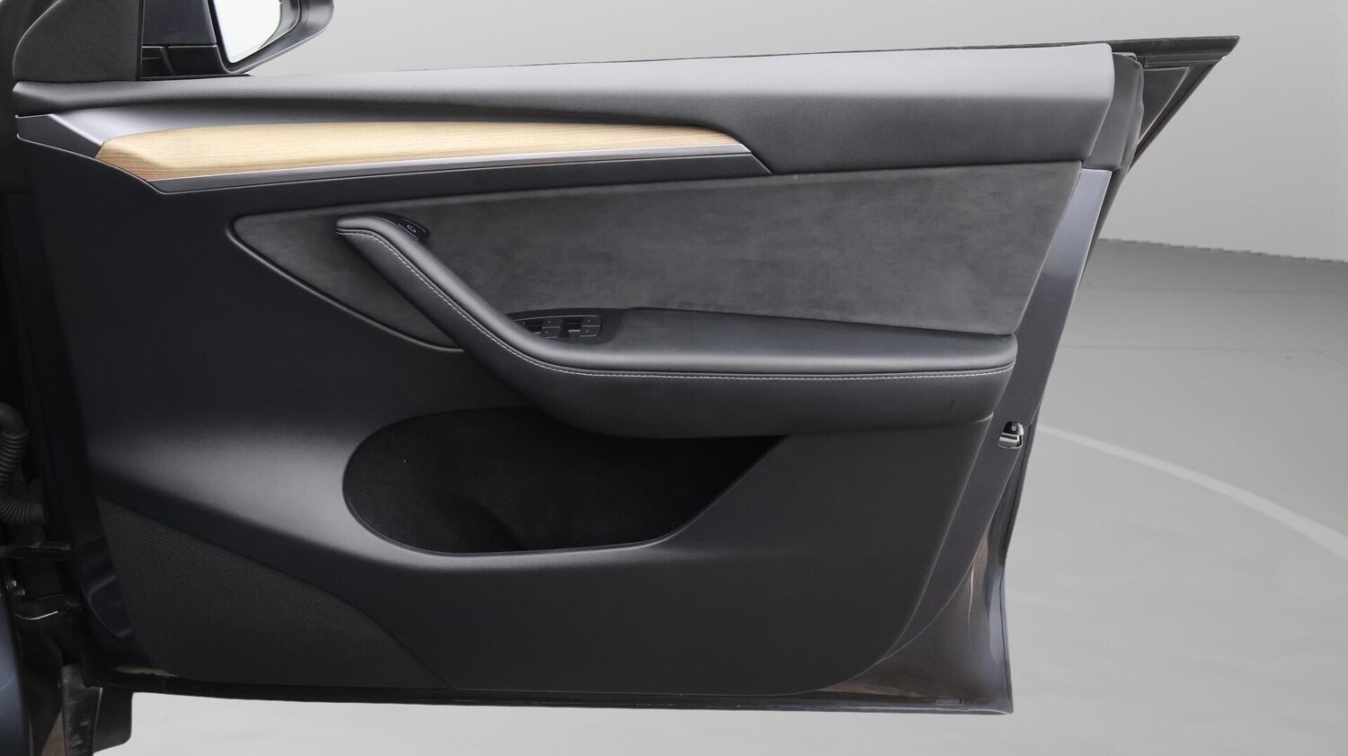 Used Tesla Model Y for sale - 76472139: Photo 16