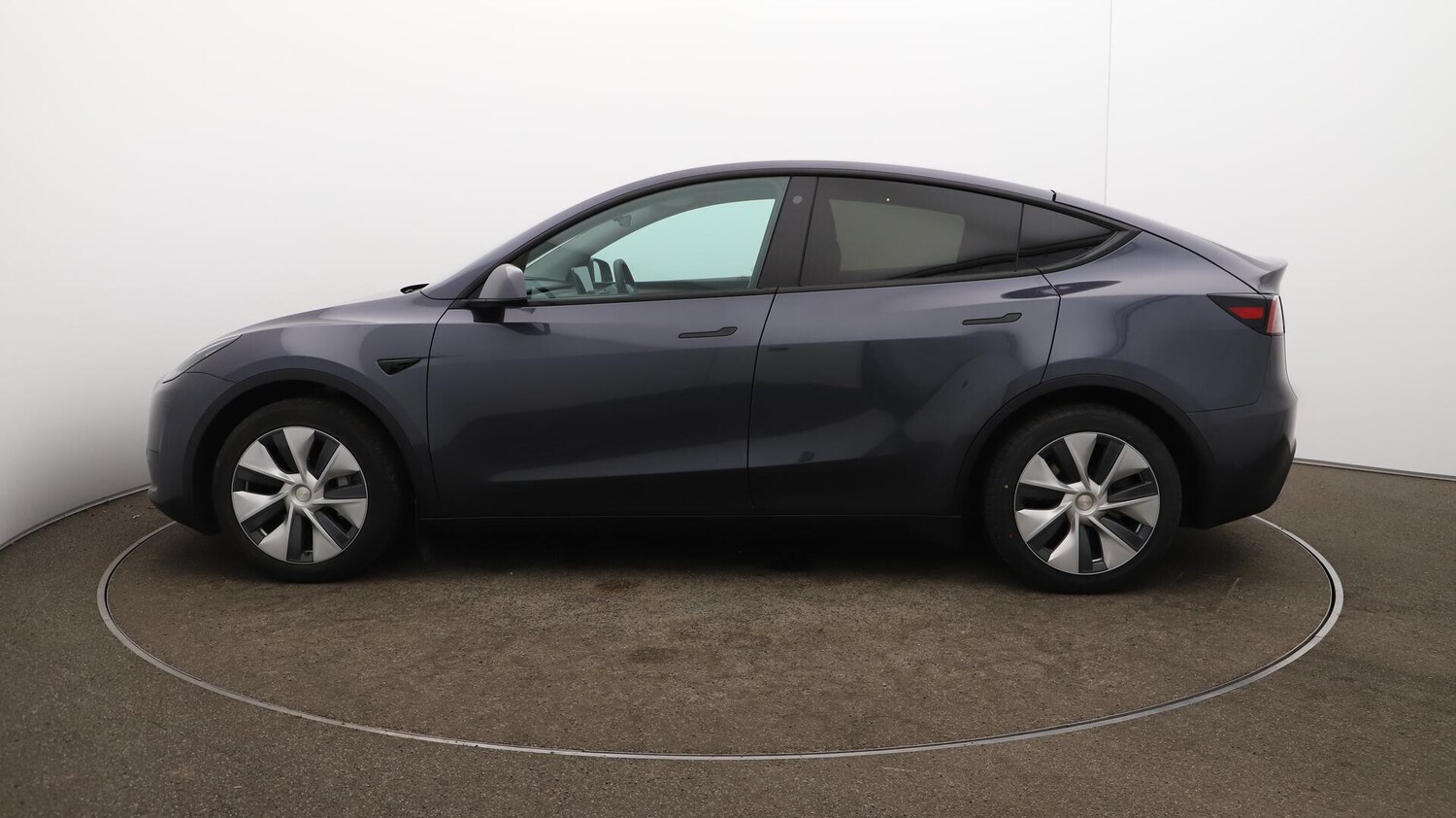 Used Tesla Model Y for sale - 76472139: Photo 64