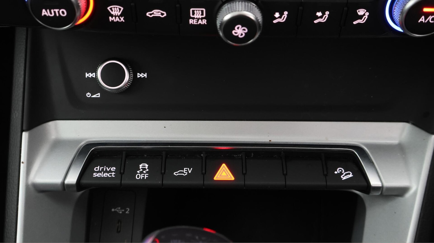 Used Audi Q3 2022 for sale - 76179716: Photo 23