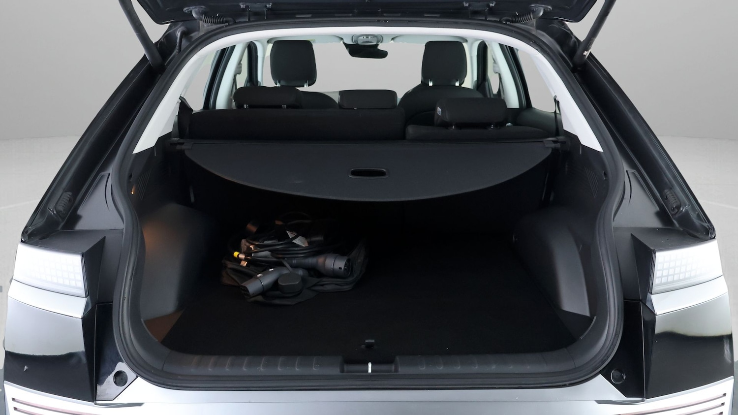 Used Hyundai IONIQ 5 2023 for sale - 77565331: Photo 16