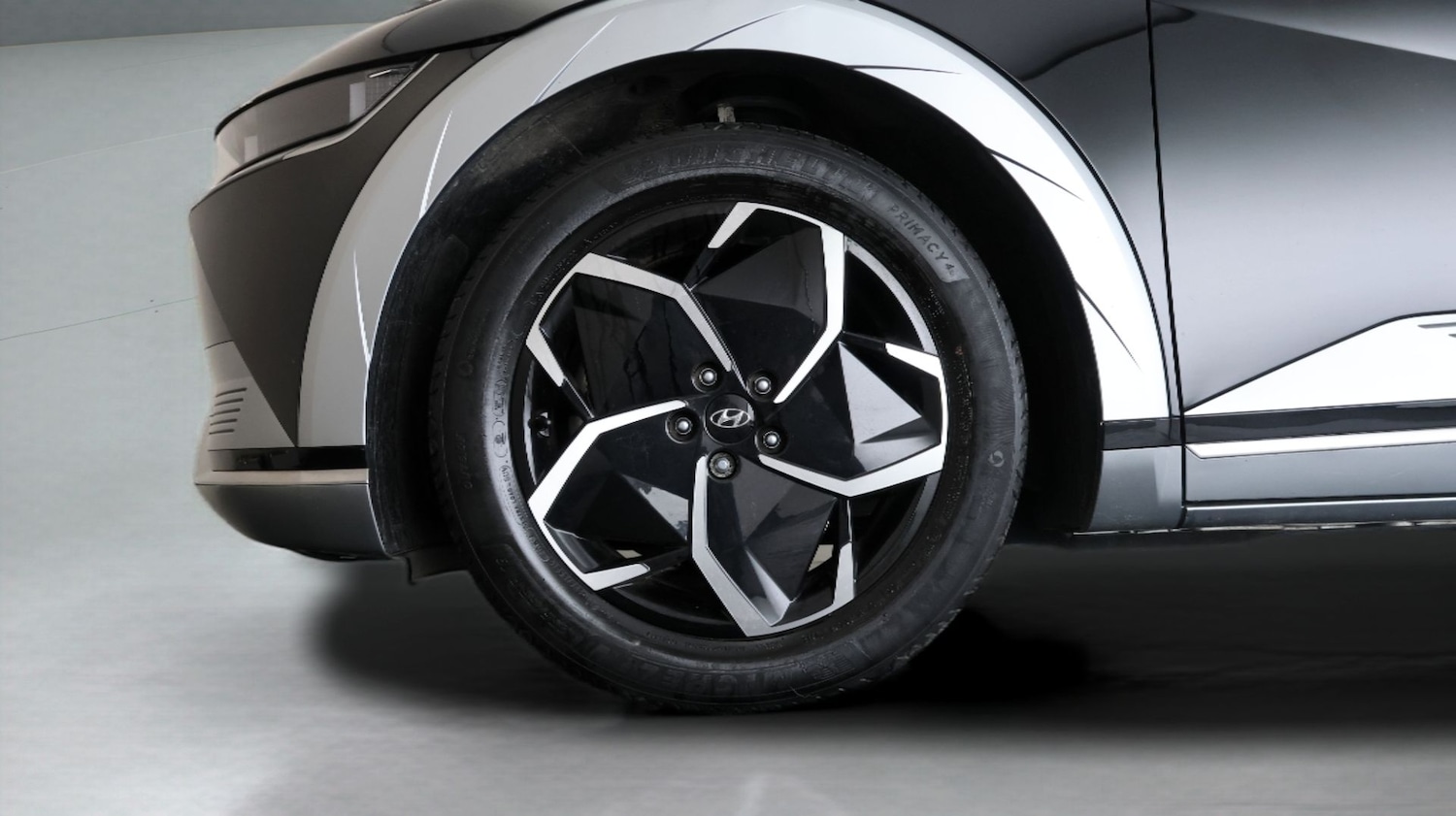 Used Hyundai IONIQ 5 2023 for sale - 77565331: Photo 17