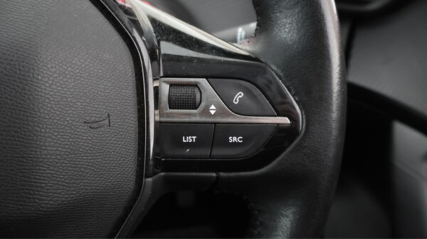 Used Peugeot 2008 2021 for sale - 76317948: Photo 23