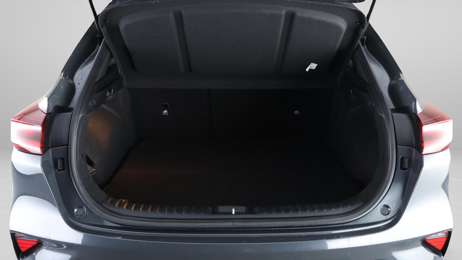 Used Kia XCeed 2021 for sale - 76485245: Photo 17