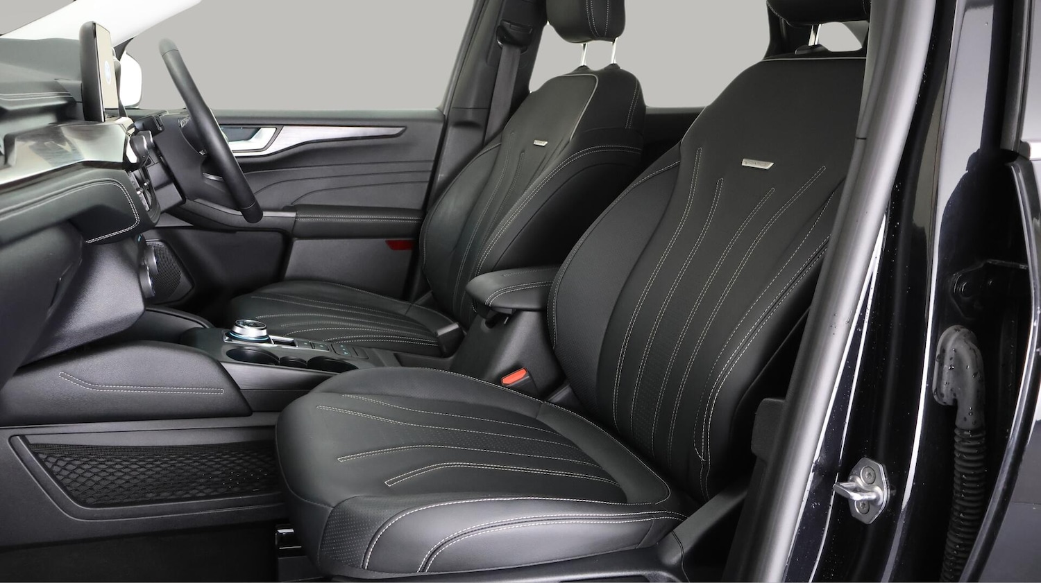 Used Ford Kuga 2023 for sale - 76399372: Photo 15