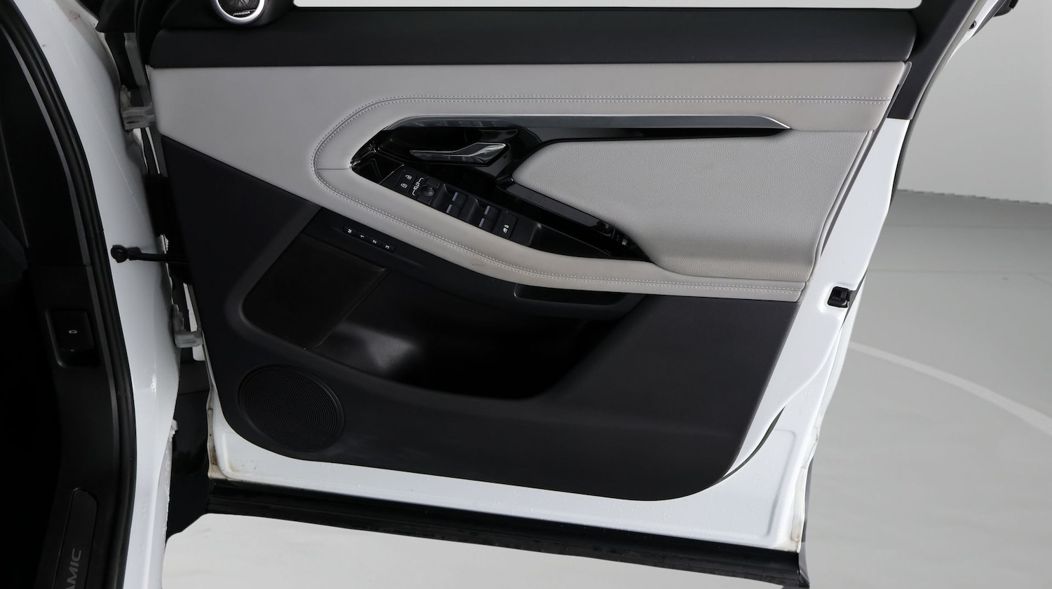 Used Land Rover Range Rover Evoque 2022 for sale - 77881389: Photo 15