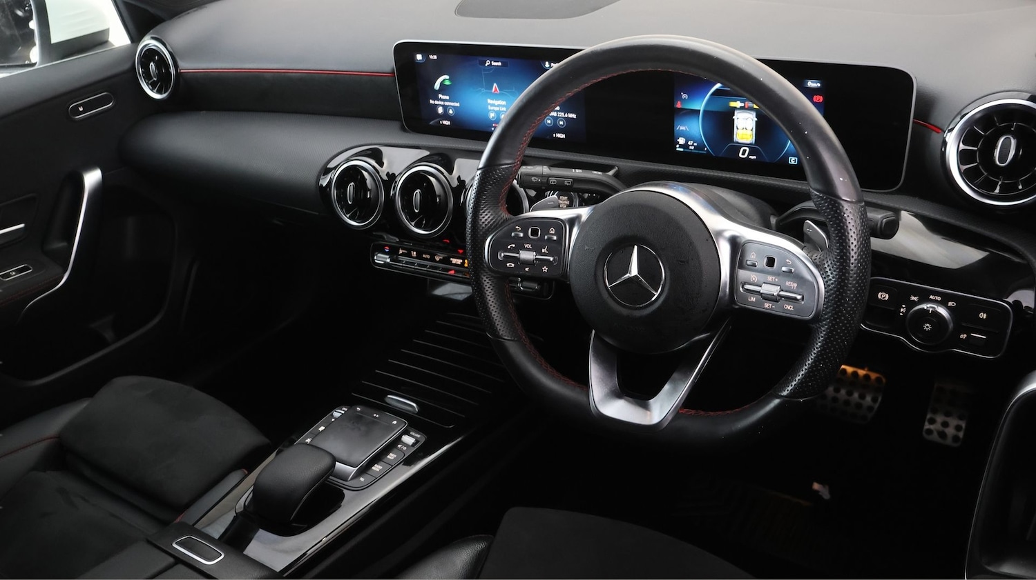 Used Mercedes-Benz A-Class 2020 for sale - 77436242: Photo 9