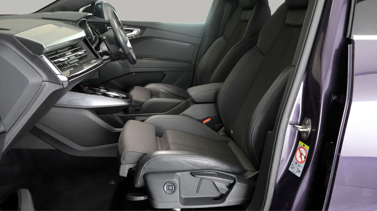 Used Audi Q4 e-tron 2022 for sale - 77381427: Photo 14