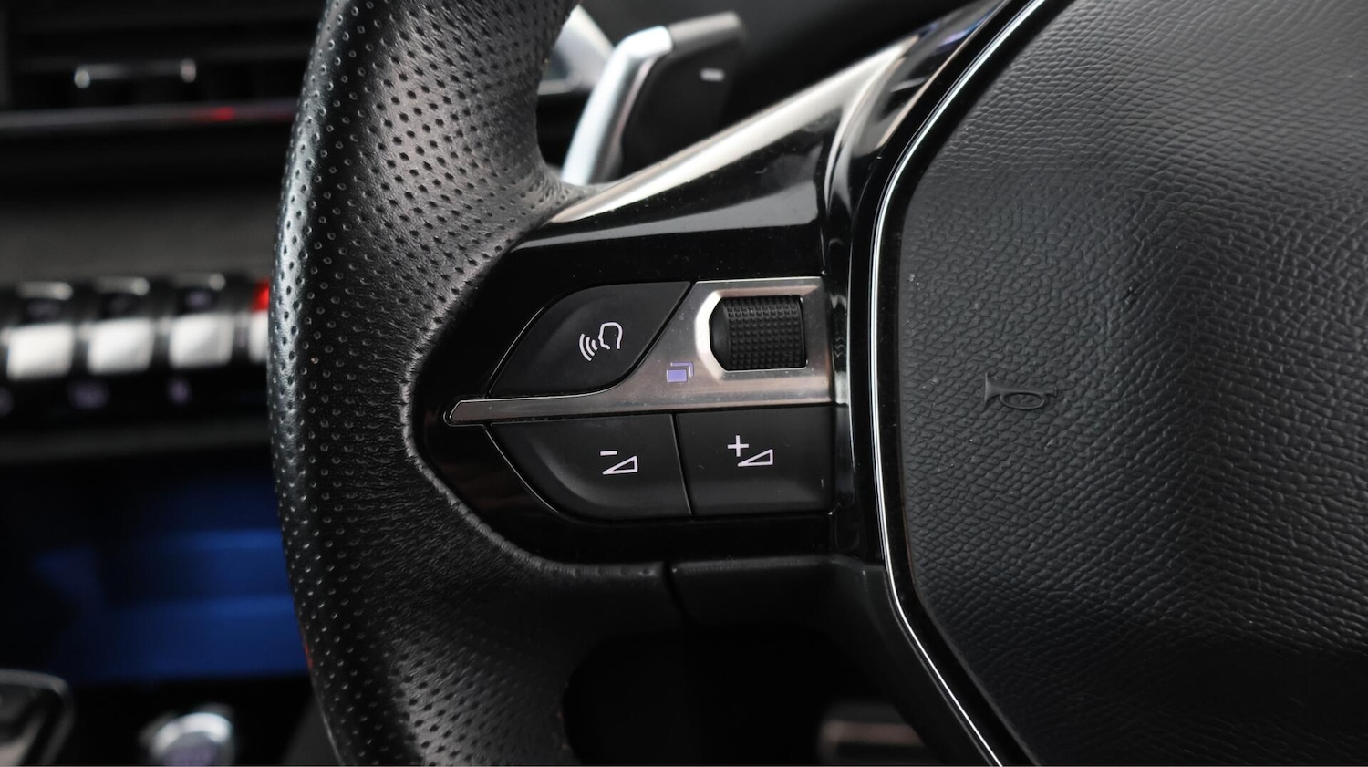 Used Peugeot 3008 2021 for sale - 76388651: Photo 23