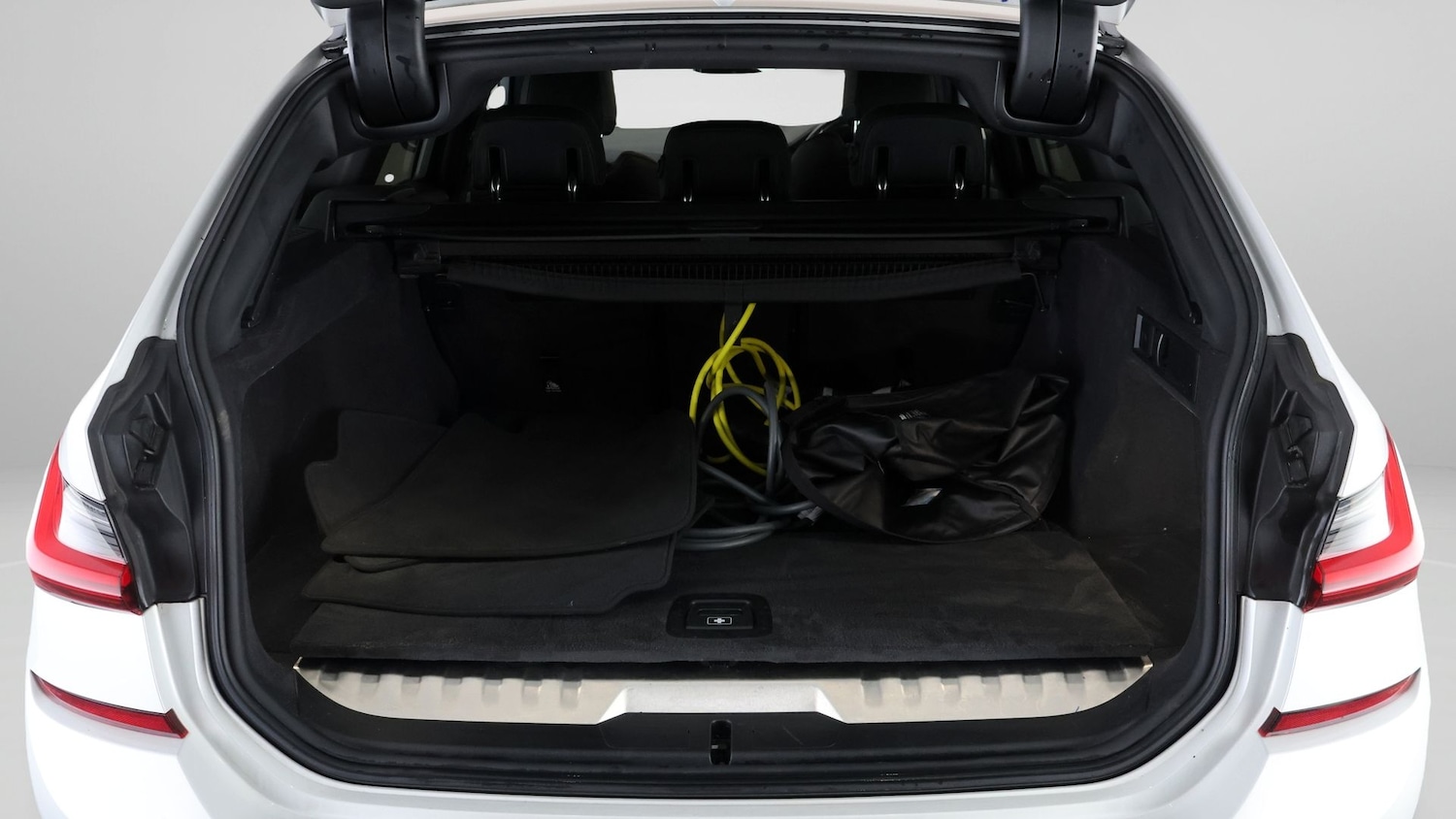 Used BMW 3 Series 2022 for sale - 77379579: Photo 16