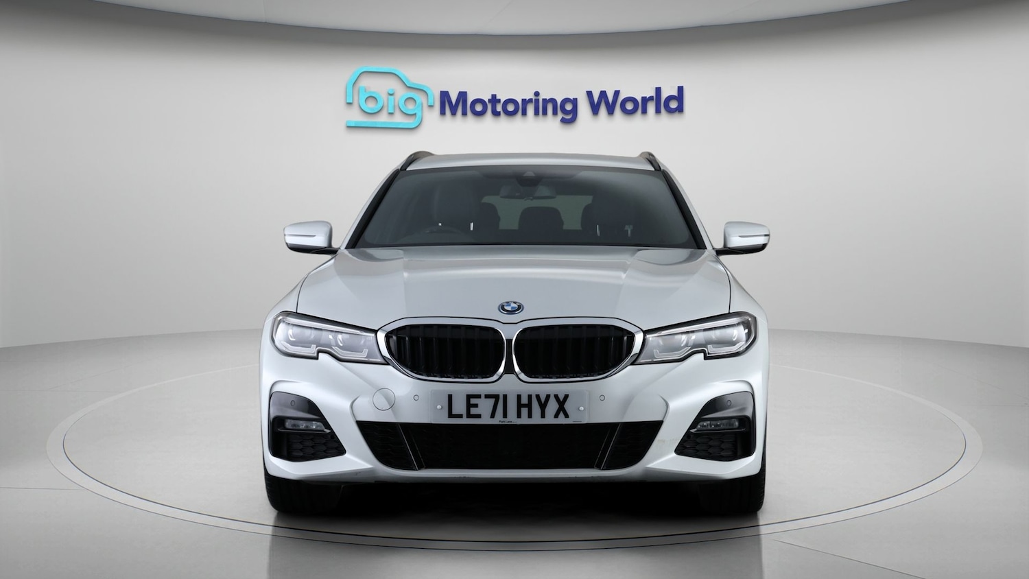 Used BMW 3 Series 2022 for sale - 77379579: Photo 2