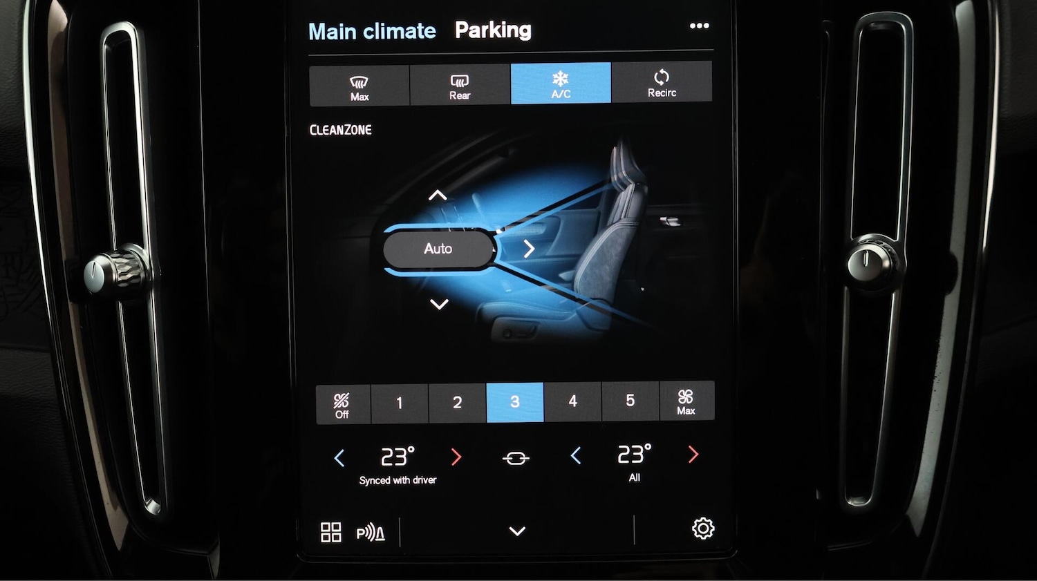 Used Volvo XC40 2022 for sale - 76423031: Photo 13