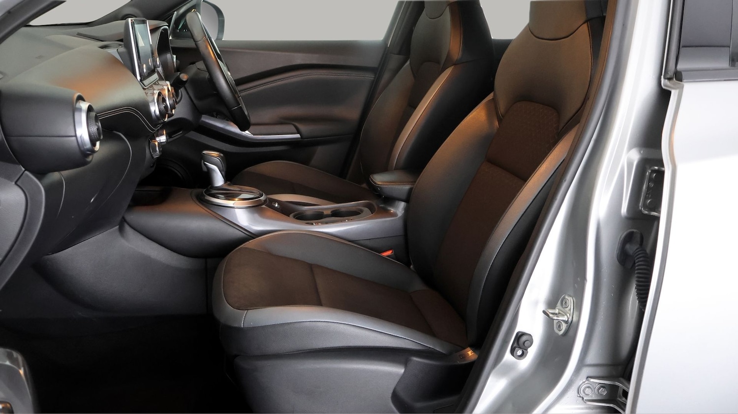 Used Nissan Juke 2023 for sale - 77324609: Photo 14