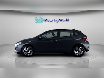 Used Hyundai i20 2023 for sale - 77610272: Photo