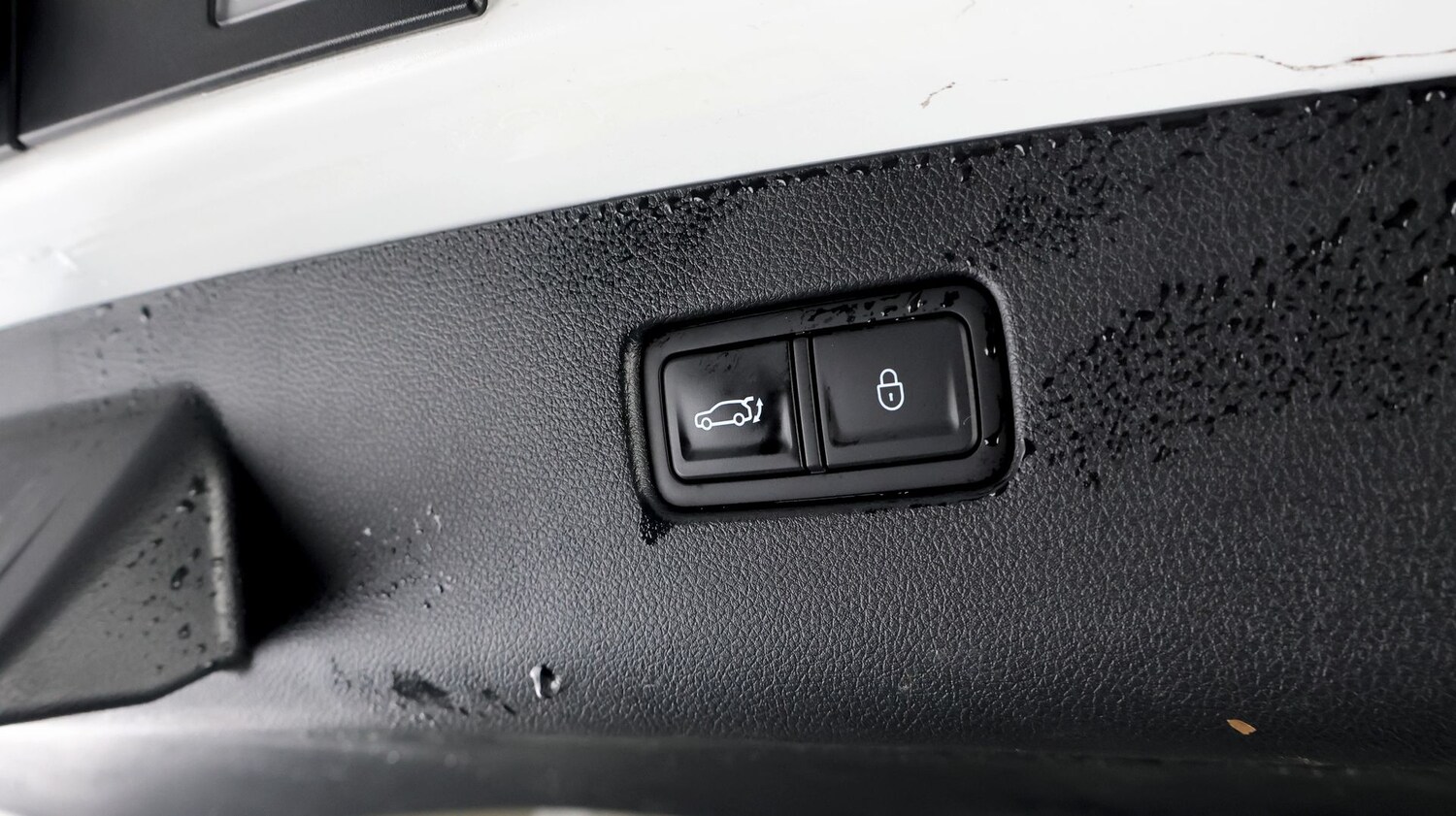 Used Genesis GV70 2023 for sale - 77335939: Photo 25