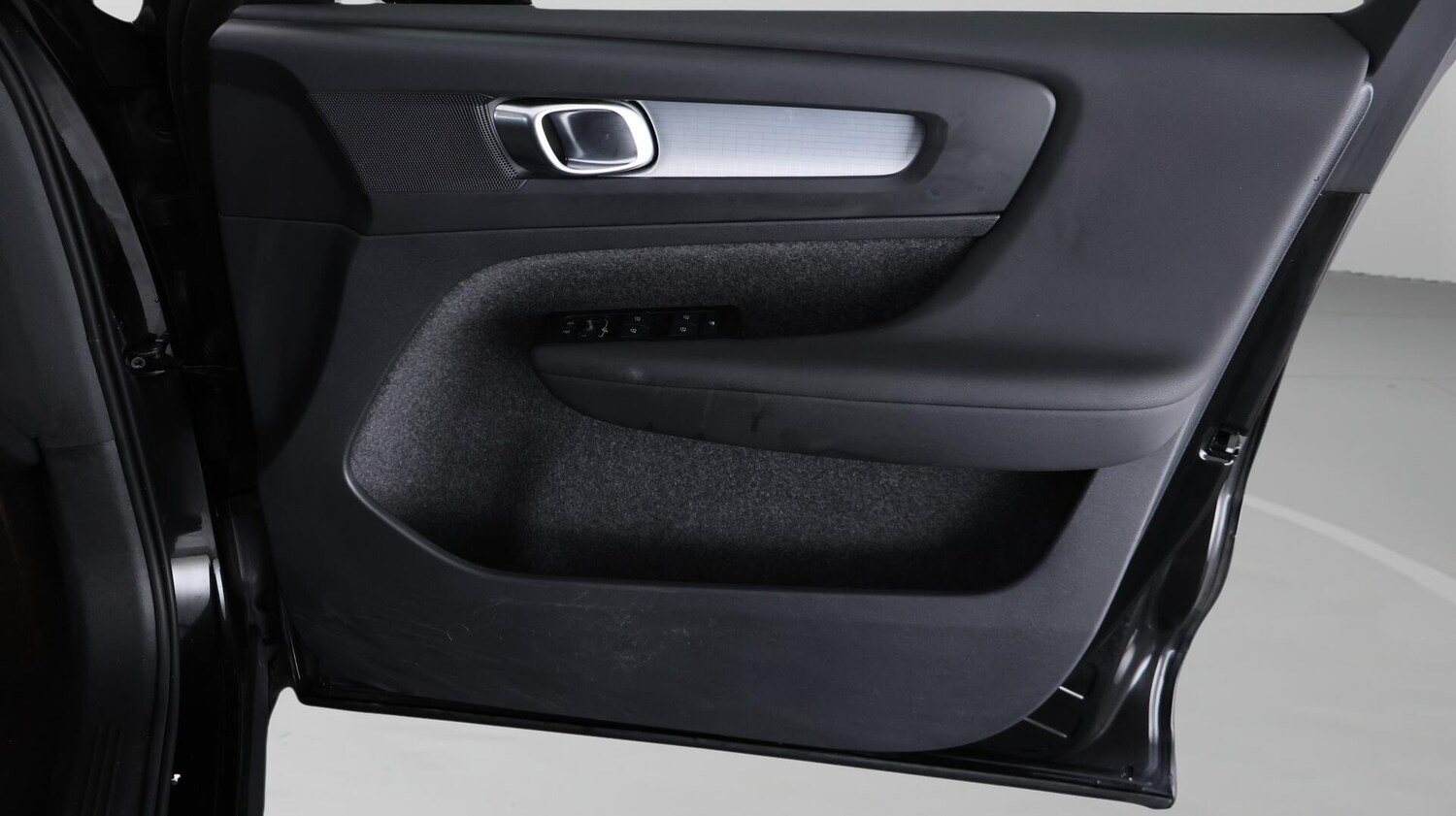 Used Volvo XC40 2022 for sale - 76512066: Photo 16