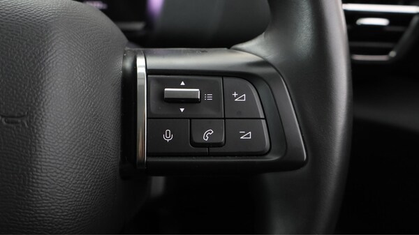 Used Citroen e-C4 for sale - 76247937: Photo 26