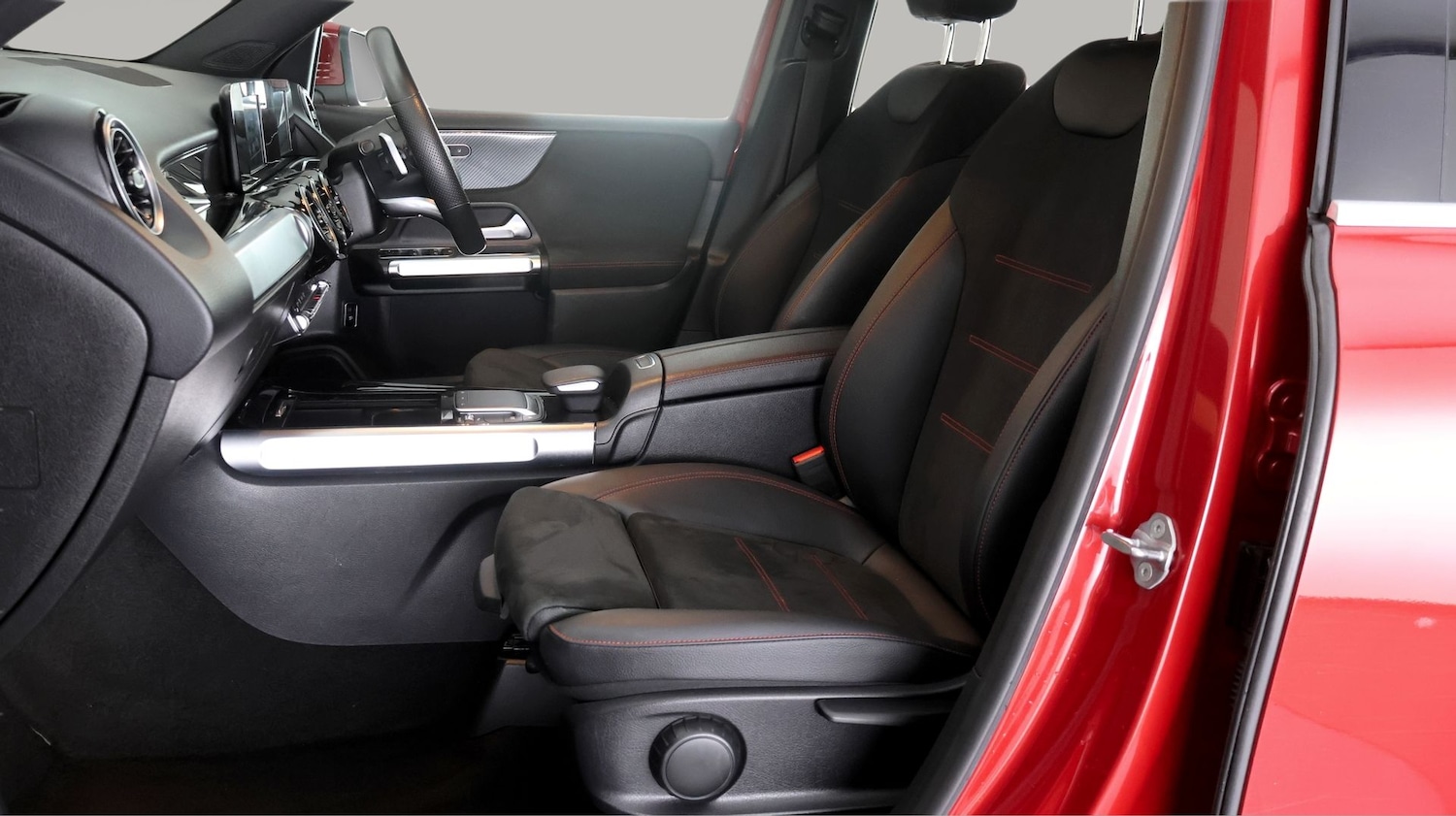 Used Mercedes-Benz GLB 2022 for sale - 77558799: Photo 13