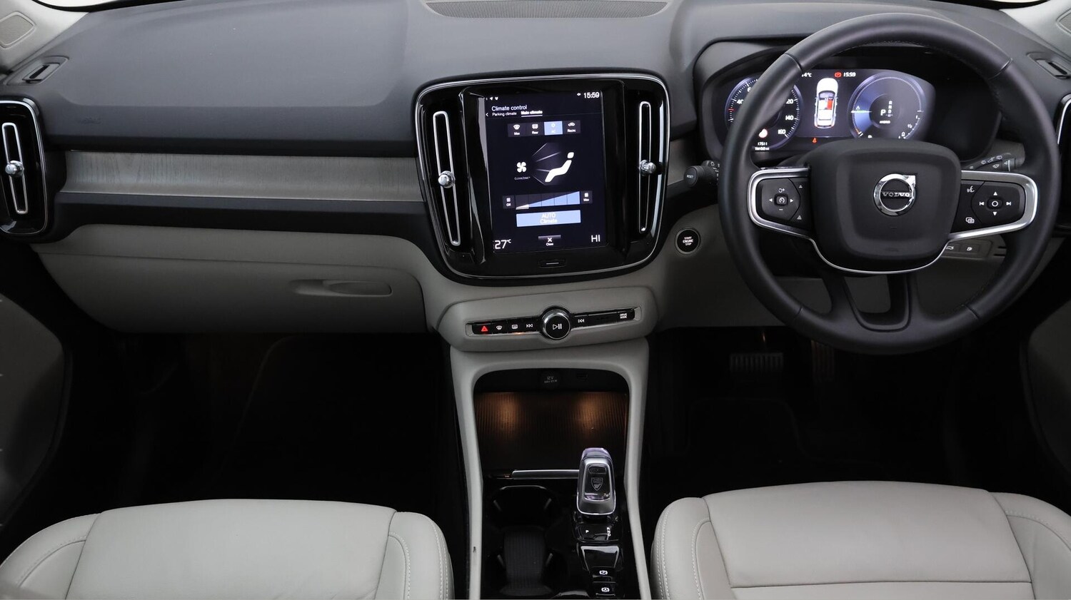 Used Volvo XC40 for sale - 76727567: Photo 13