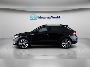 Used Volkswagen T-Roc 2021 for sale - 76108874: Photo 4