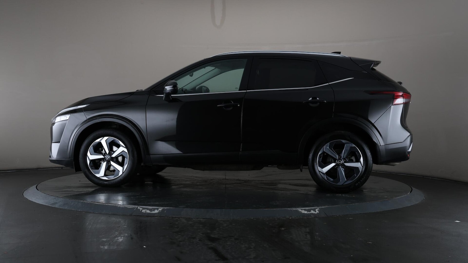 Used Nissan Qashqai 2022 for sale - 76620105: Photo 38