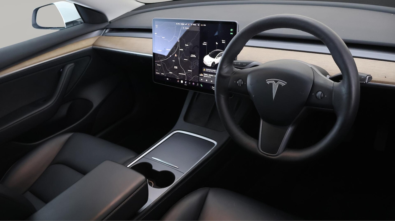 Used Tesla Model 3 2021 for sale - 76735105: Photo 10