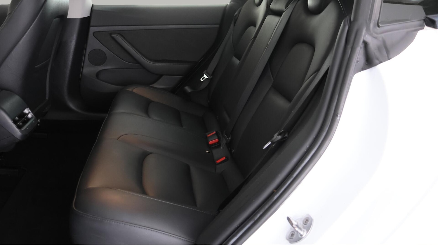 Used Tesla Model 3 2021 for sale - 76735105: Photo 17