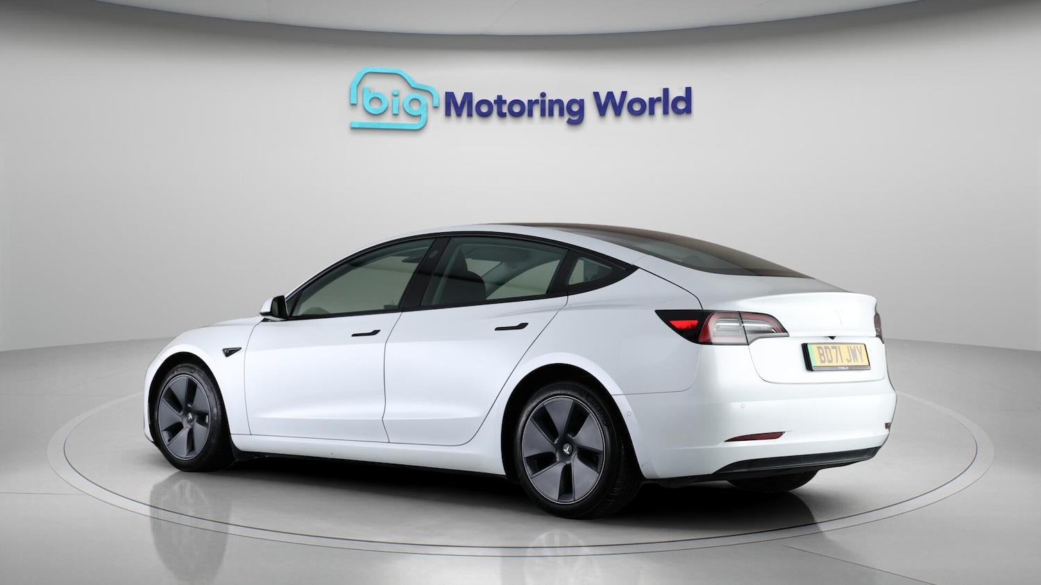 Used Tesla Model 3 2021 for sale - 76735105: Photo 6