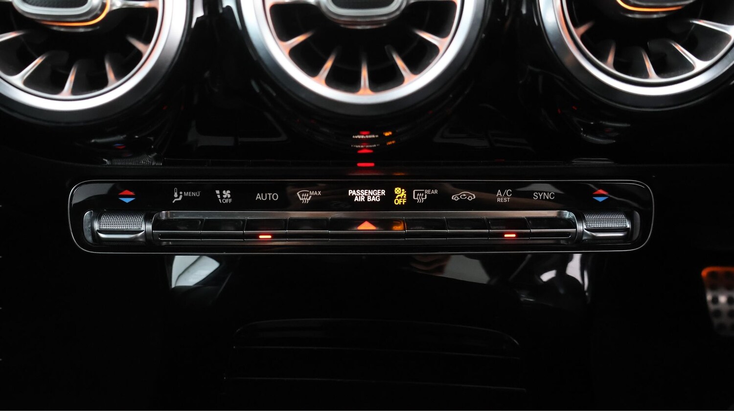 Used Mercedes-Benz A-Class 2021 for sale - 78039082: Photo 11