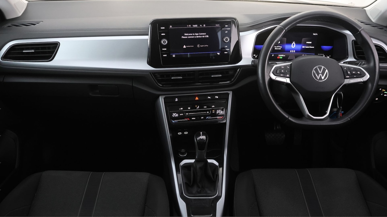 Used Volkswagen T-Roc 2023 for sale - 78046651: Photo 12