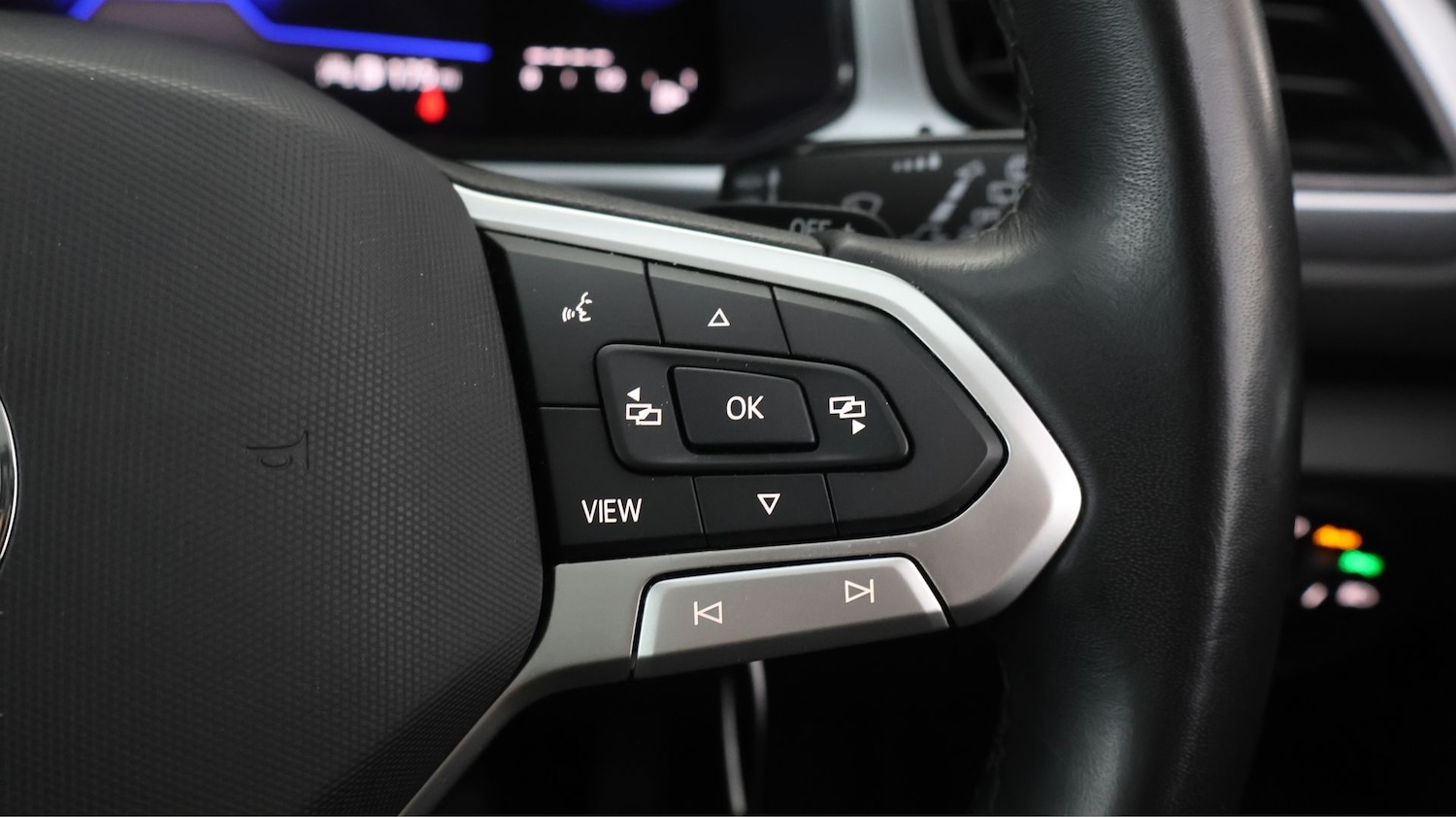 Used Volkswagen T-Roc 2023 for sale - 78046651: Photo 22