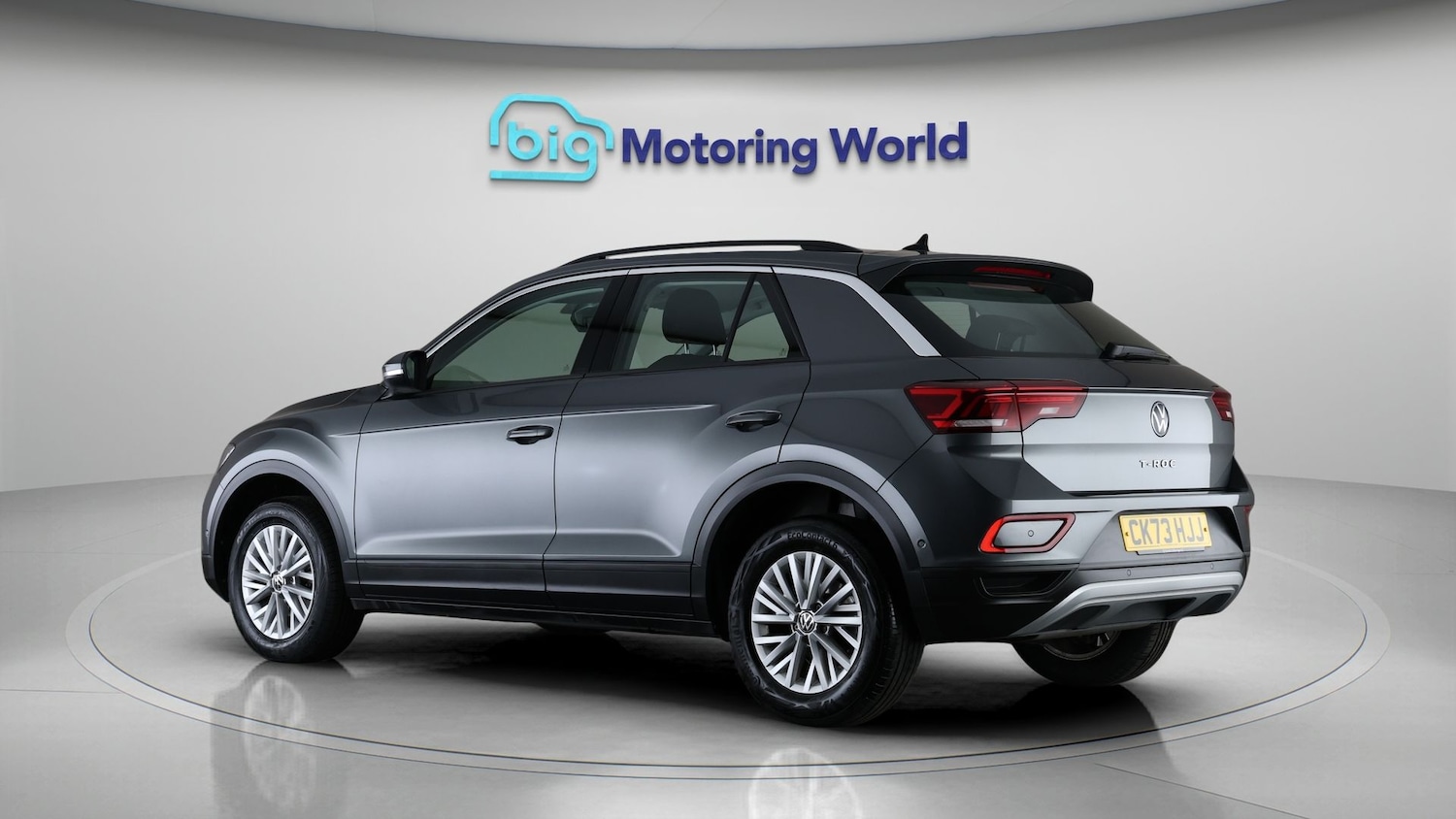 Used Volkswagen T-Roc 2023 for sale - 78046651: Photo 5