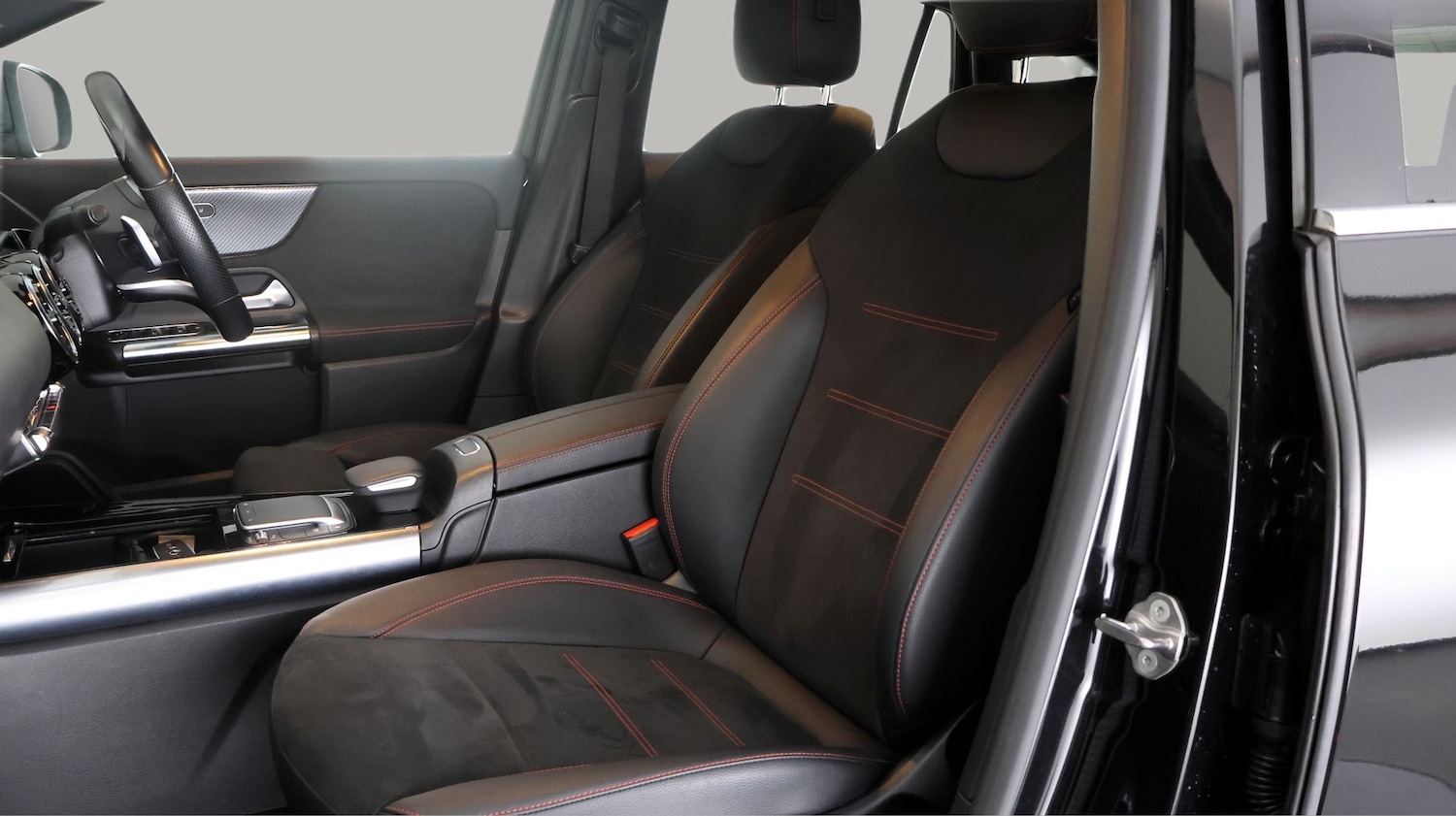 Used Mercedes-Benz GLA 2022 for sale - 77968863: Photo 14