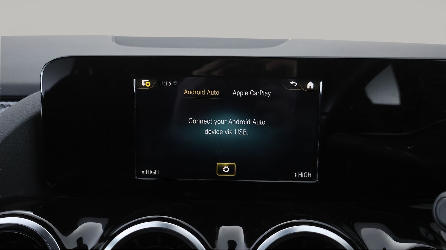 Used Mercedes-Benz GLA 2022 for sale - 77968863: Photo 23