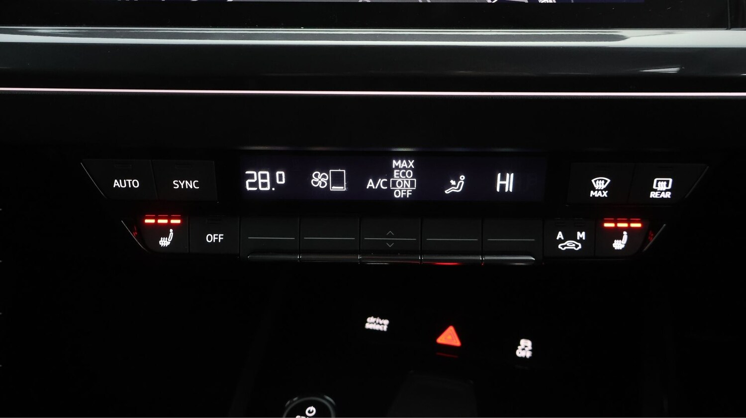 Used Audi Q4 e-tron 2021 for sale - 77840986: Photo 11